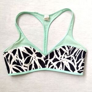 LULULEMON reversible swimsuit bikini top size 6